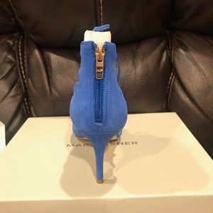 Marc Fisher Truthe Kitten Heel